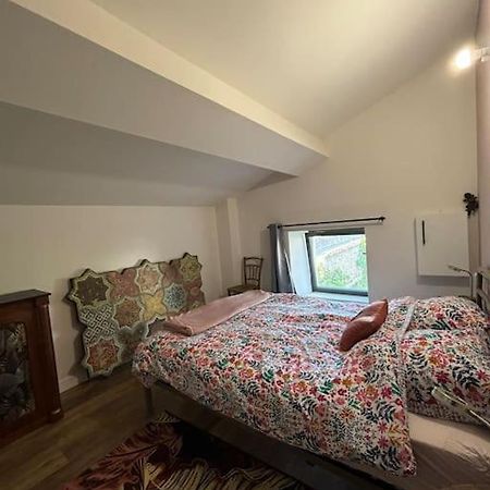 Charmante Maison Renovee Centre-Ville Balbigny 외부 사진